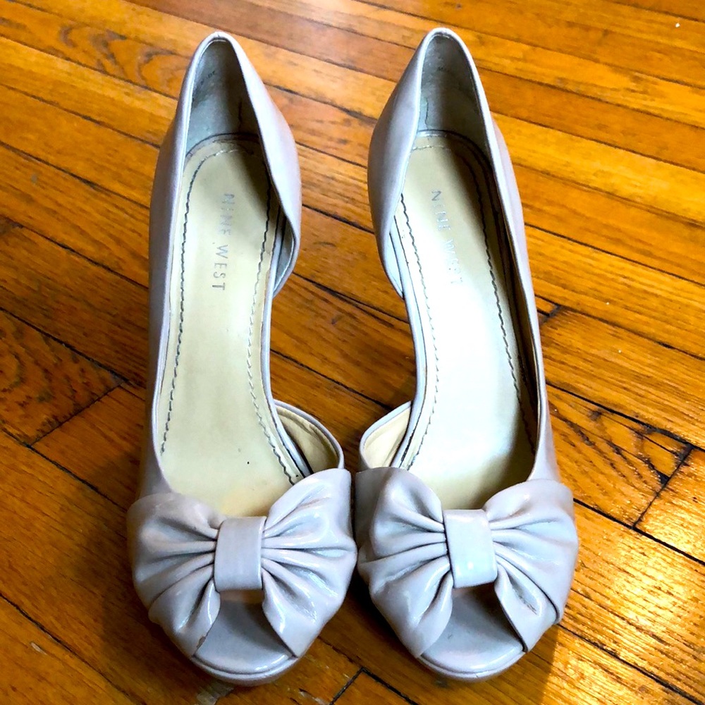 Nine West Open Toe Bow Nude Heels